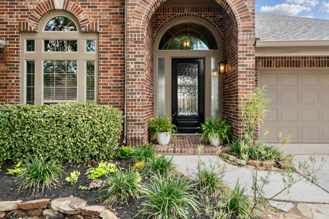 $497,500 | 2643 Imperial Grove Lane, Conroe, TX 77385