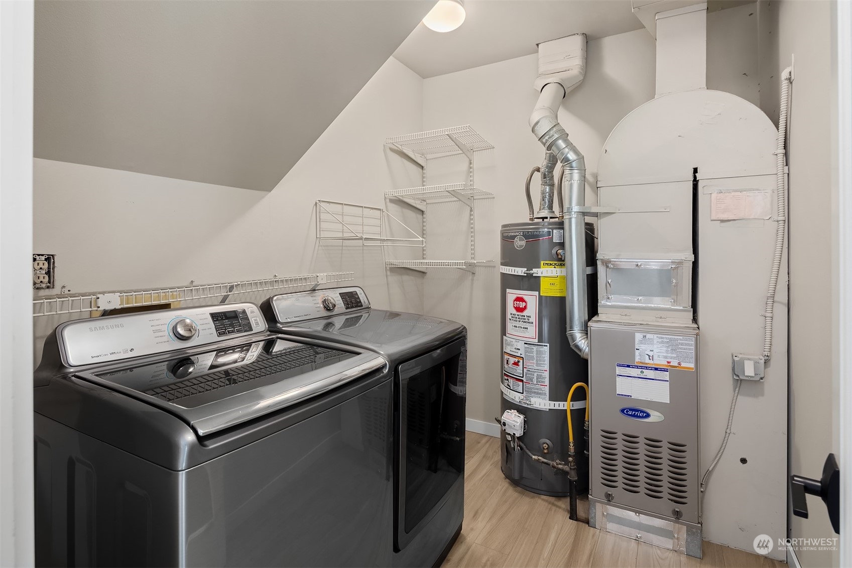 7600 173rd Street Southwest Edmonds, WA 98026 - Photo 30 of 36 Gallery Image 30