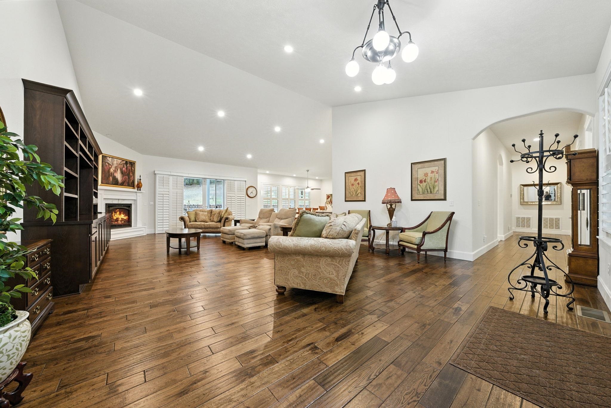 6003 Ruby Way Nine Mile Falls, WA 99026 - Photo 7 of 45