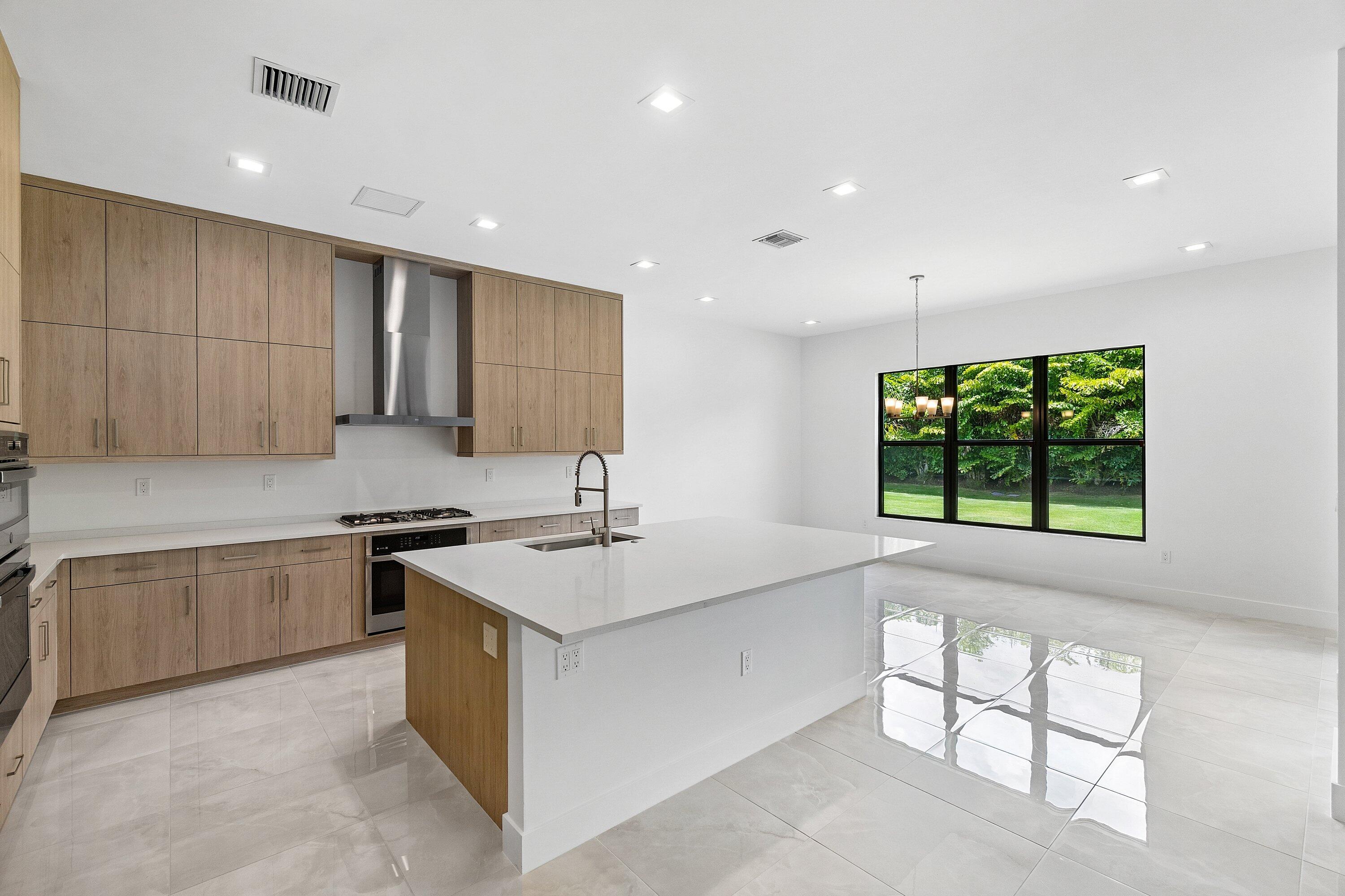 9241 Sunflower Mdw Road Boca Raton, FL 33434 - Photo 10 of 47 010-9241SunflowerMeadowRoad-BocaRaton-FL