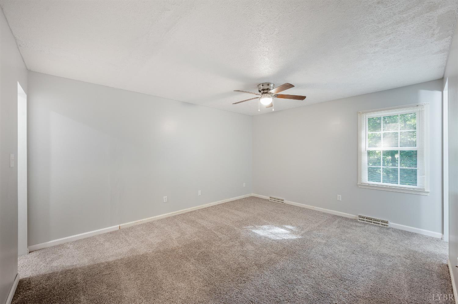 2056 Overbrook Road Lynchburg, VA 24501 - Photo 14 of 38 Gallery Image 14