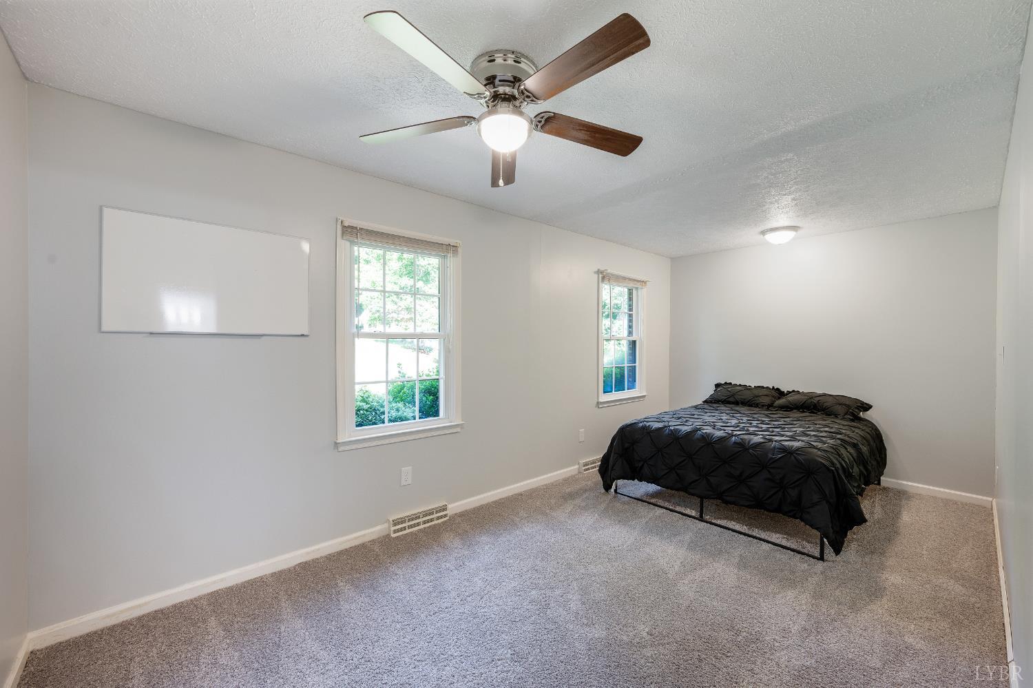 2056 Overbrook Road Lynchburg, VA 24501 - Photo 10 of 38 Gallery Image 10
