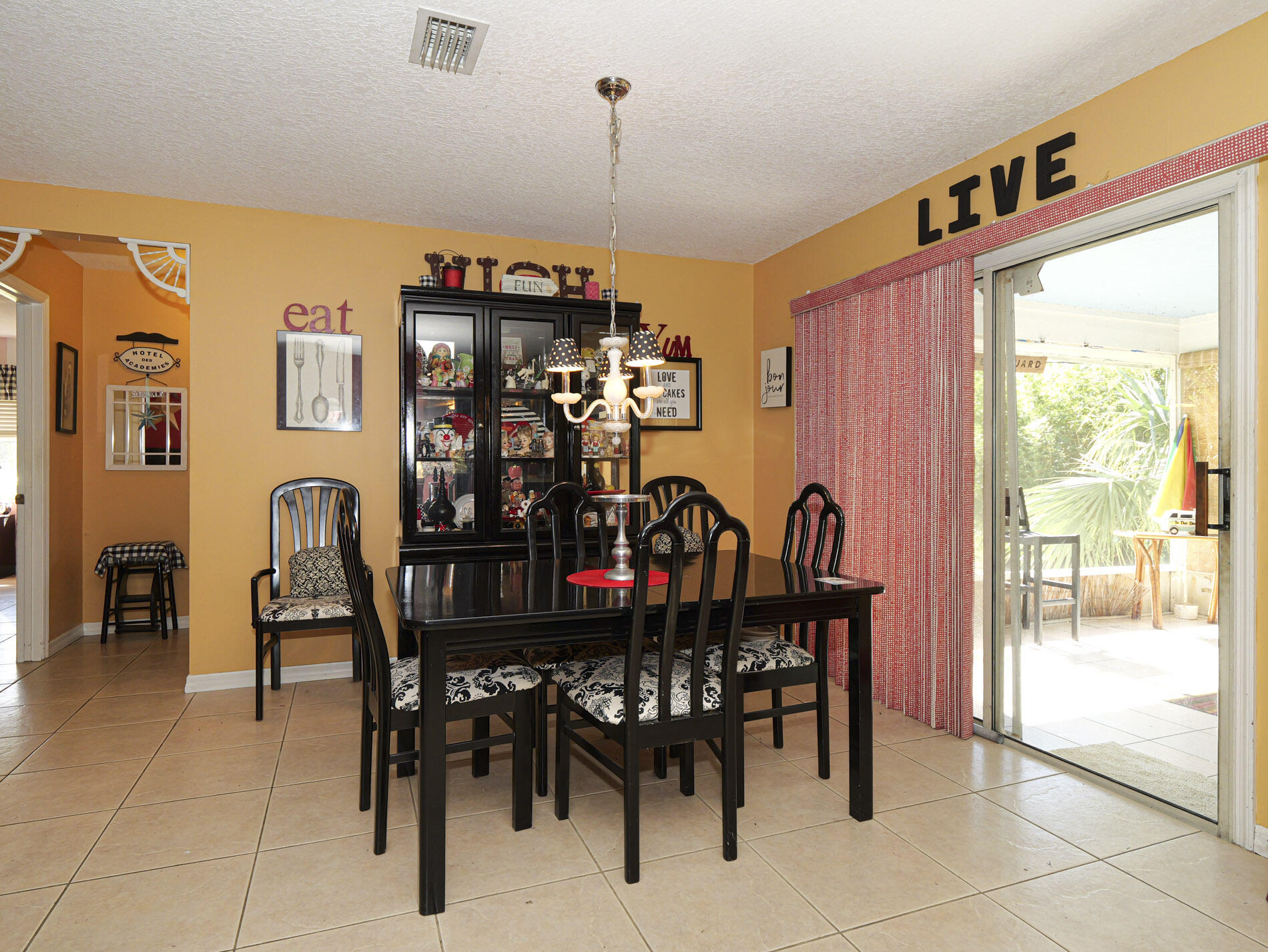 832 Roseland Road Sebastian, FL 32958 - Photo 11 of 23 14