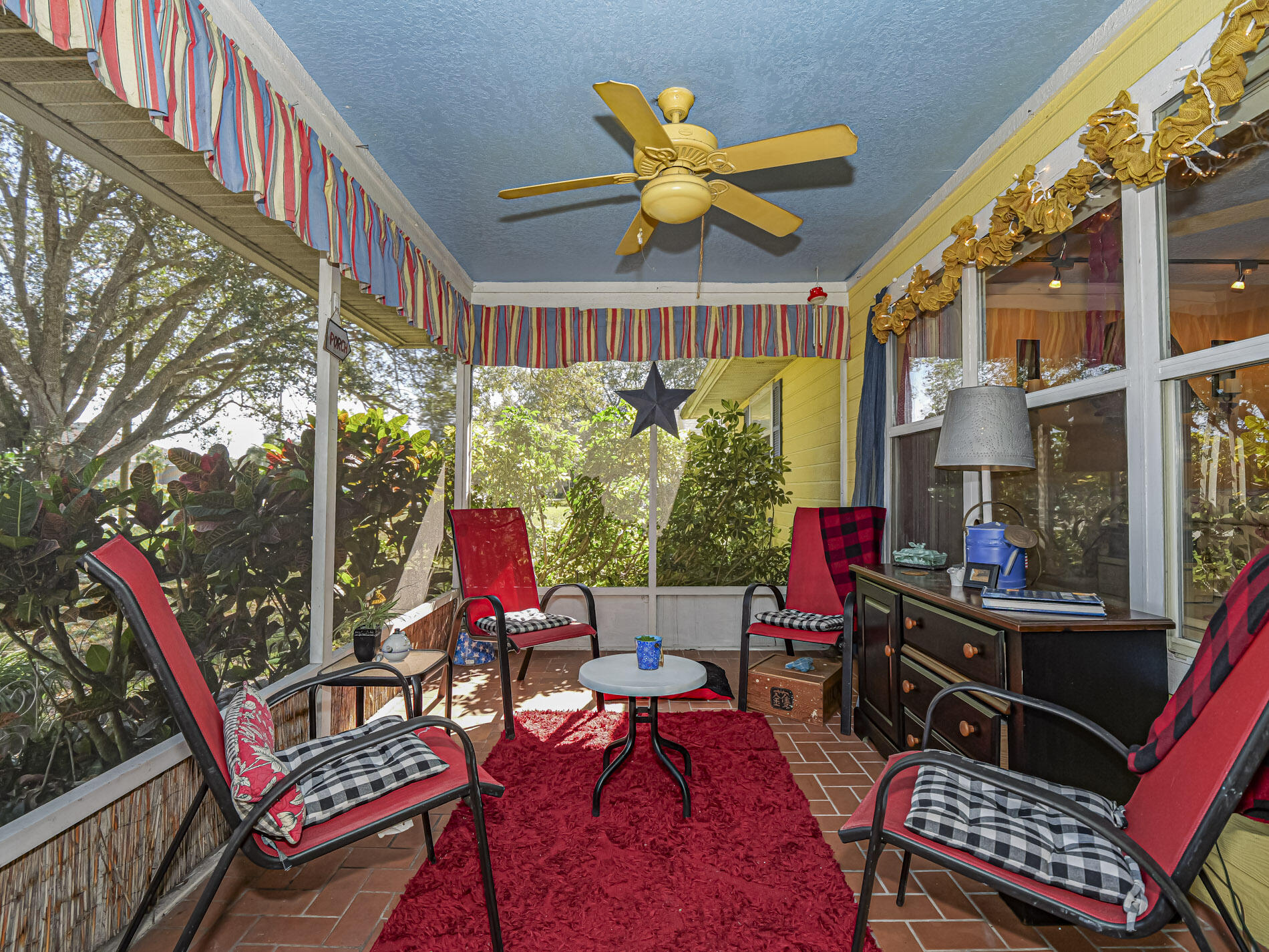 832 Roseland Road Sebastian, FL 32958 - Photo 4 of 23 5.1