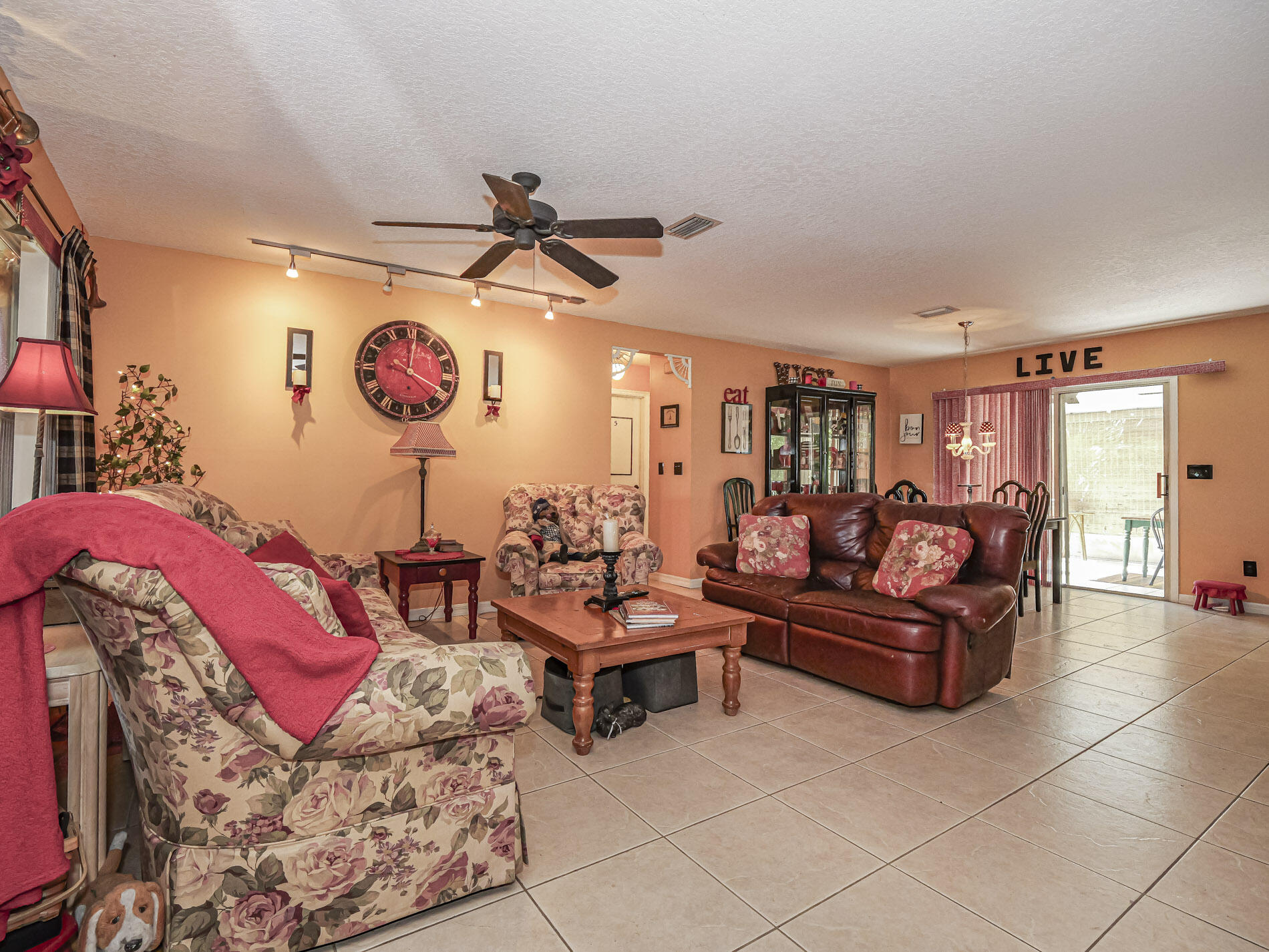 832 Roseland Road Sebastian, FL 32958 - Photo 5 of 23 5