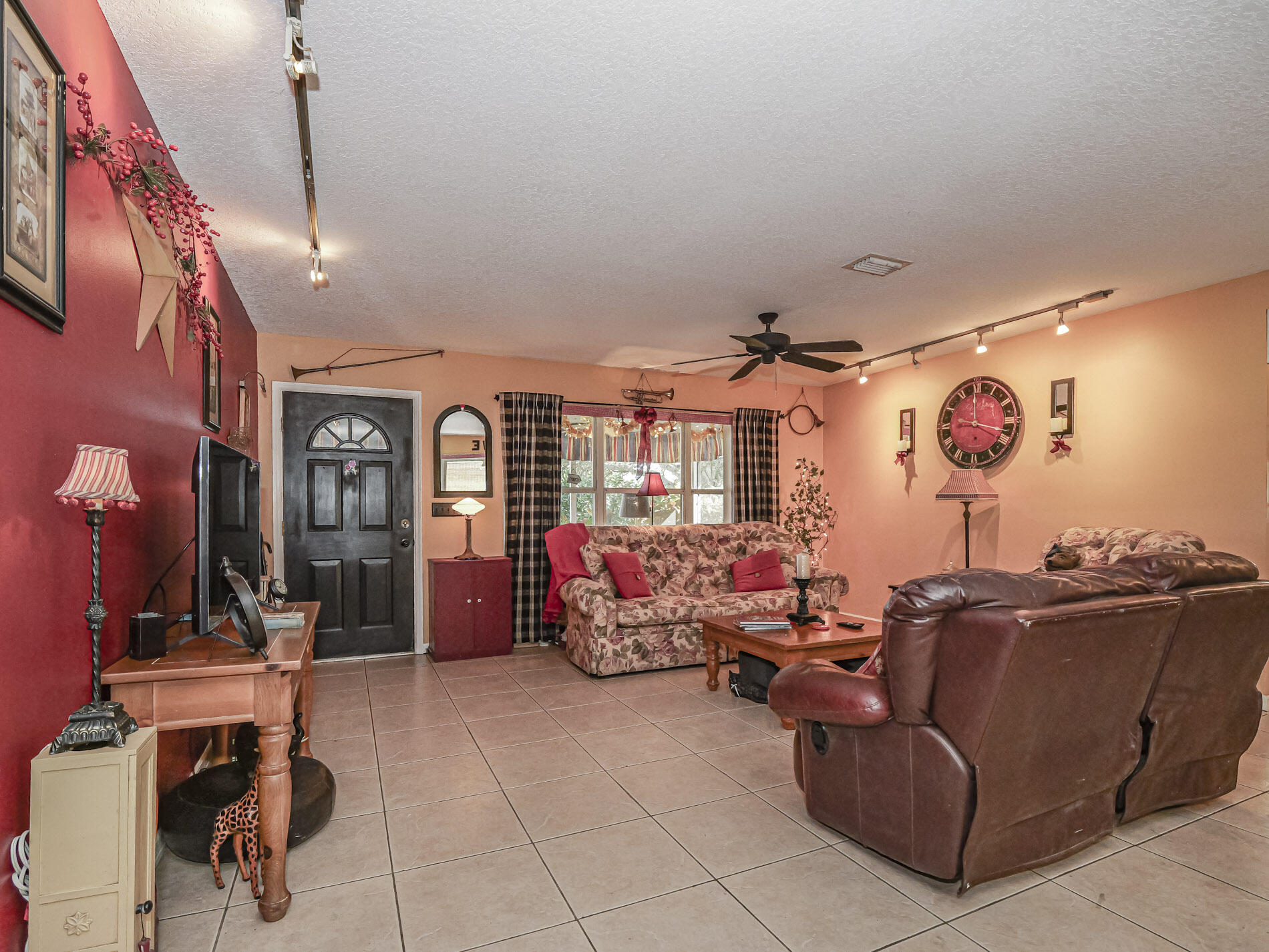 832 Roseland Road Sebastian, FL 32958 - Photo 8 of 23 9