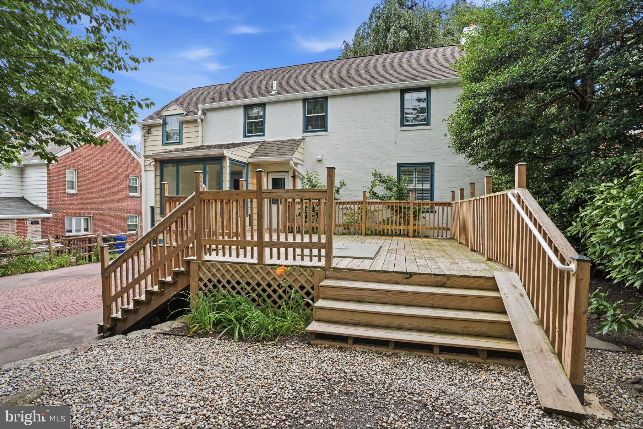 404 Old Farm Road Wyncote, PA 19095 - Photo 34 of 41 Charming home with inviting deck.