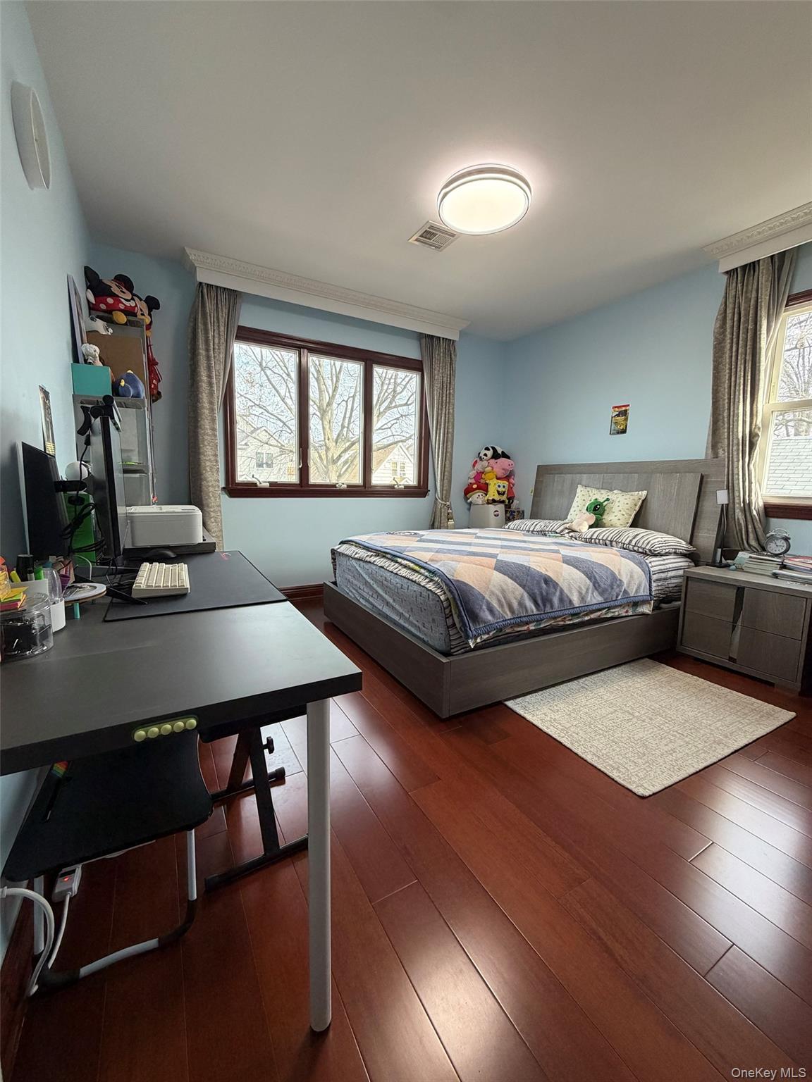 175-28 Underhill Avenue Queens, NY 11365 - Photo 20 of 24 a bedroom with two beds and a dresser
