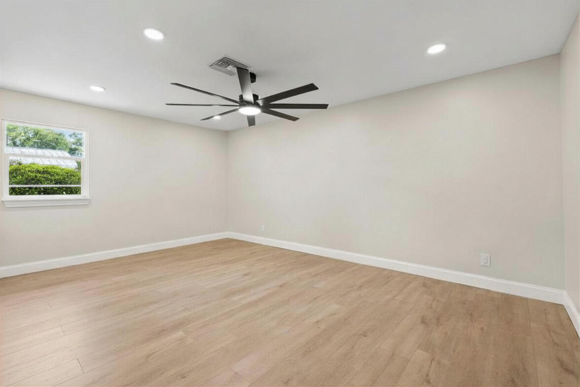 202 Laidback Way Fort Pierce, FL 34945 - Photo 19 of 37 guest room