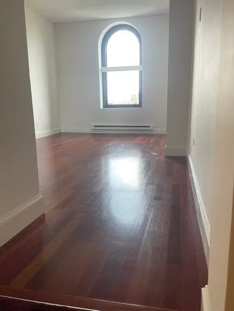 $2,900 | 160 Commonwealth Avenue, Unit 516, Boston, MA 02116