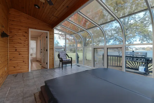 $425,000 | 1308 East Ironwood Drive, Normal, IL 61761