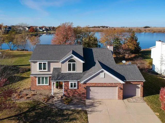 $425,000 | 1308 East Ironwood Drive, Normal, IL 61761