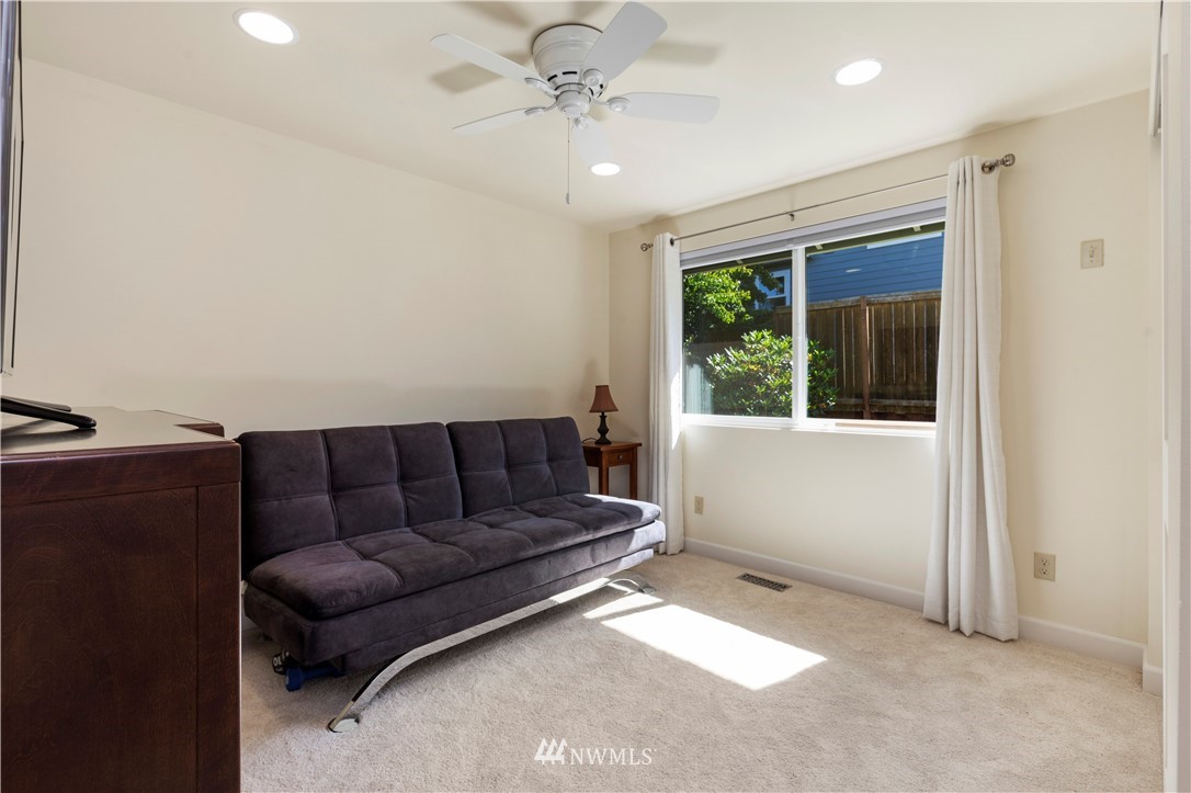 8211 210th Place Southwest Edmonds, WA 98026 - Photo 25 of 39 Gallery Image 25