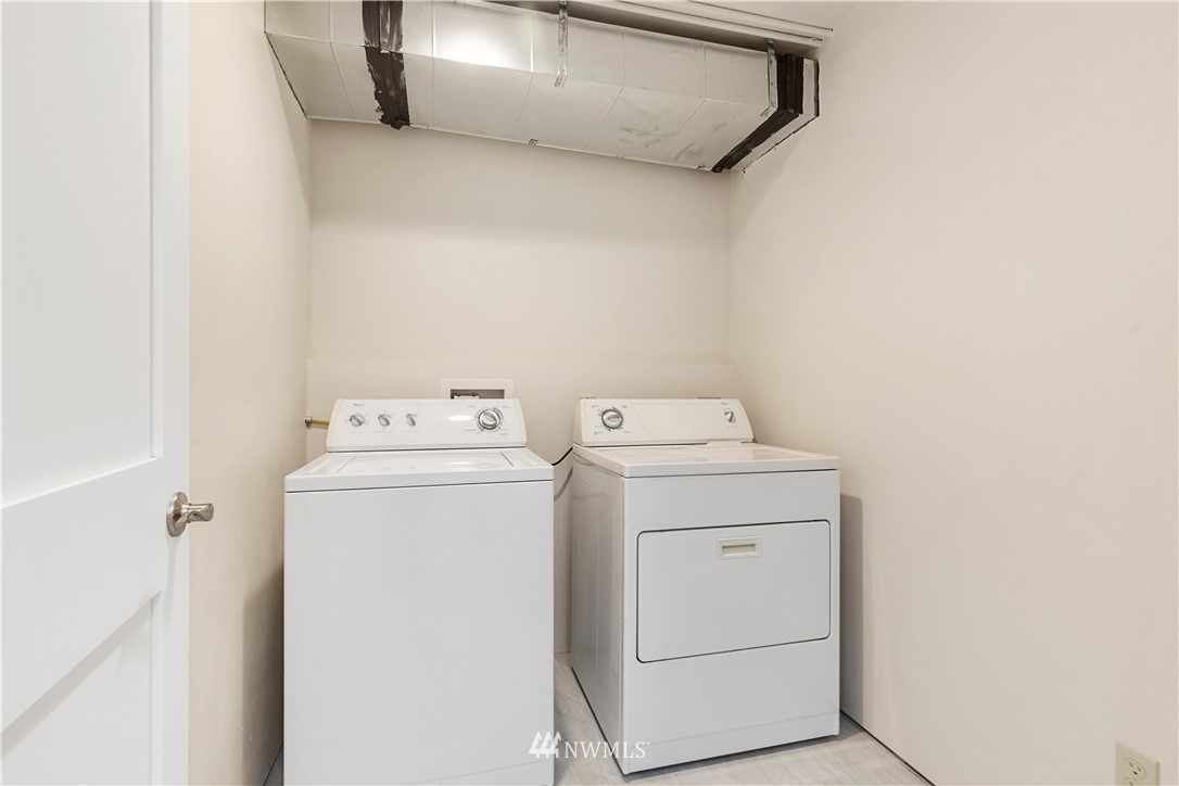 8211 210th Place Southwest Edmonds, WA 98026 - Photo 32 of 39 Gallery Image 32