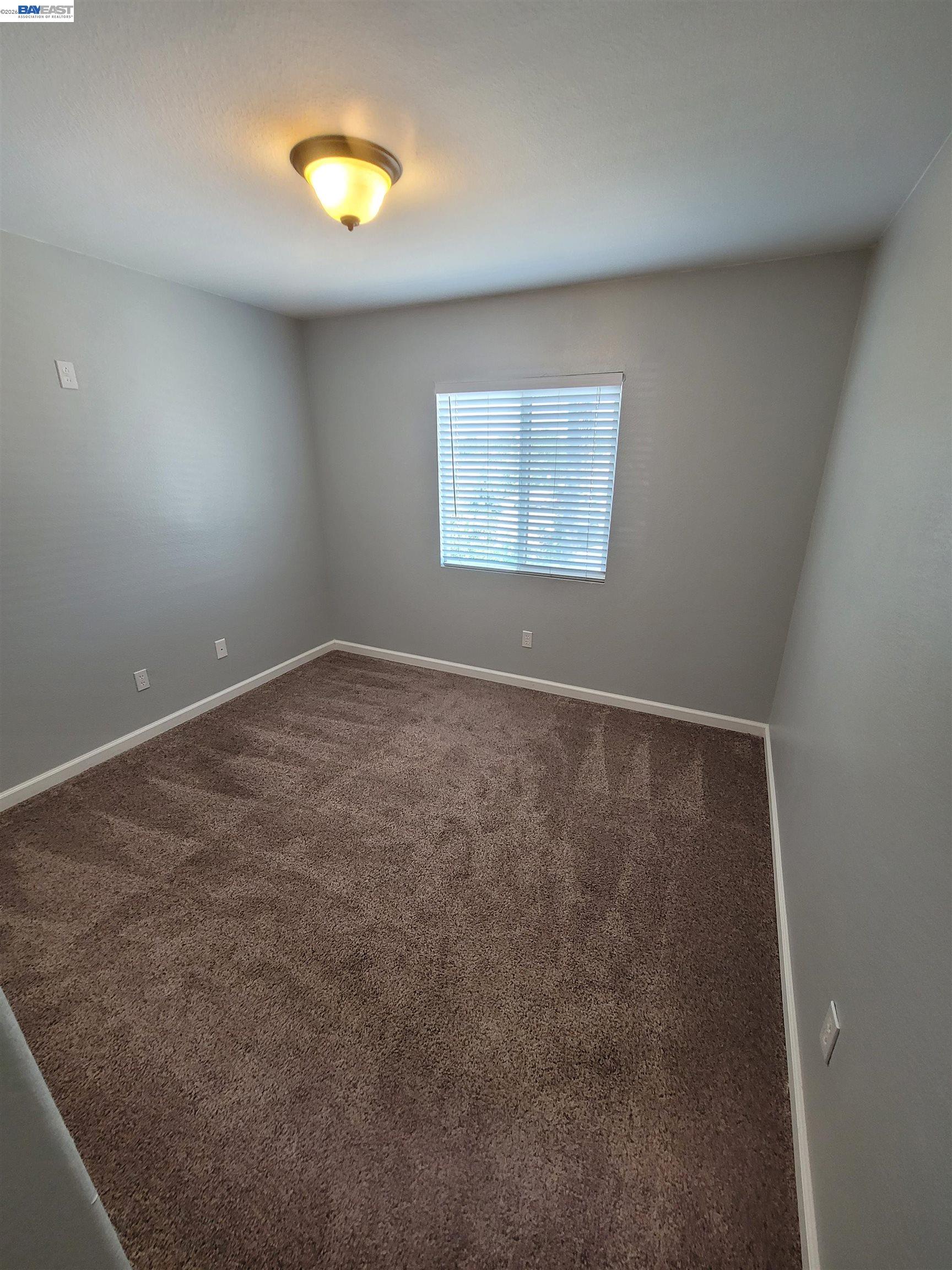 577 Rockingham Way Tracy, CA 95376 - Photo 16 of 23 Gallery Image 16