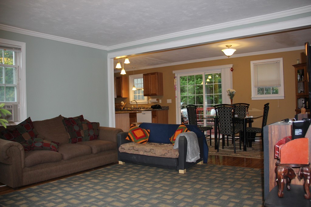 93 Meadow Road Northborough, MA 01532 - Photo 5 of 9 Gallery Image 5