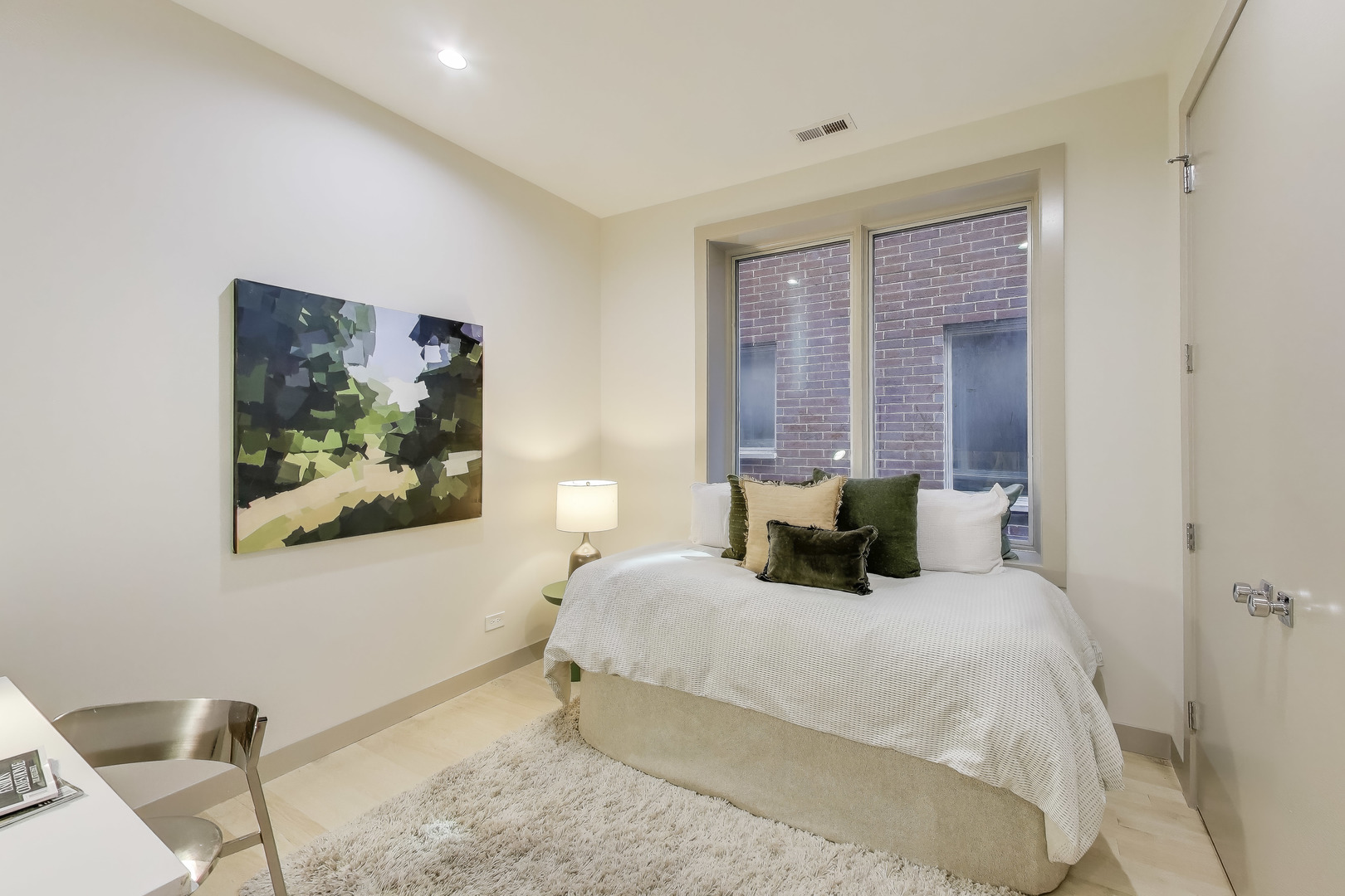 2450 North Clybourn Avenue, Unit 3S Chicago, IL 60614 - Photo 24 of 31