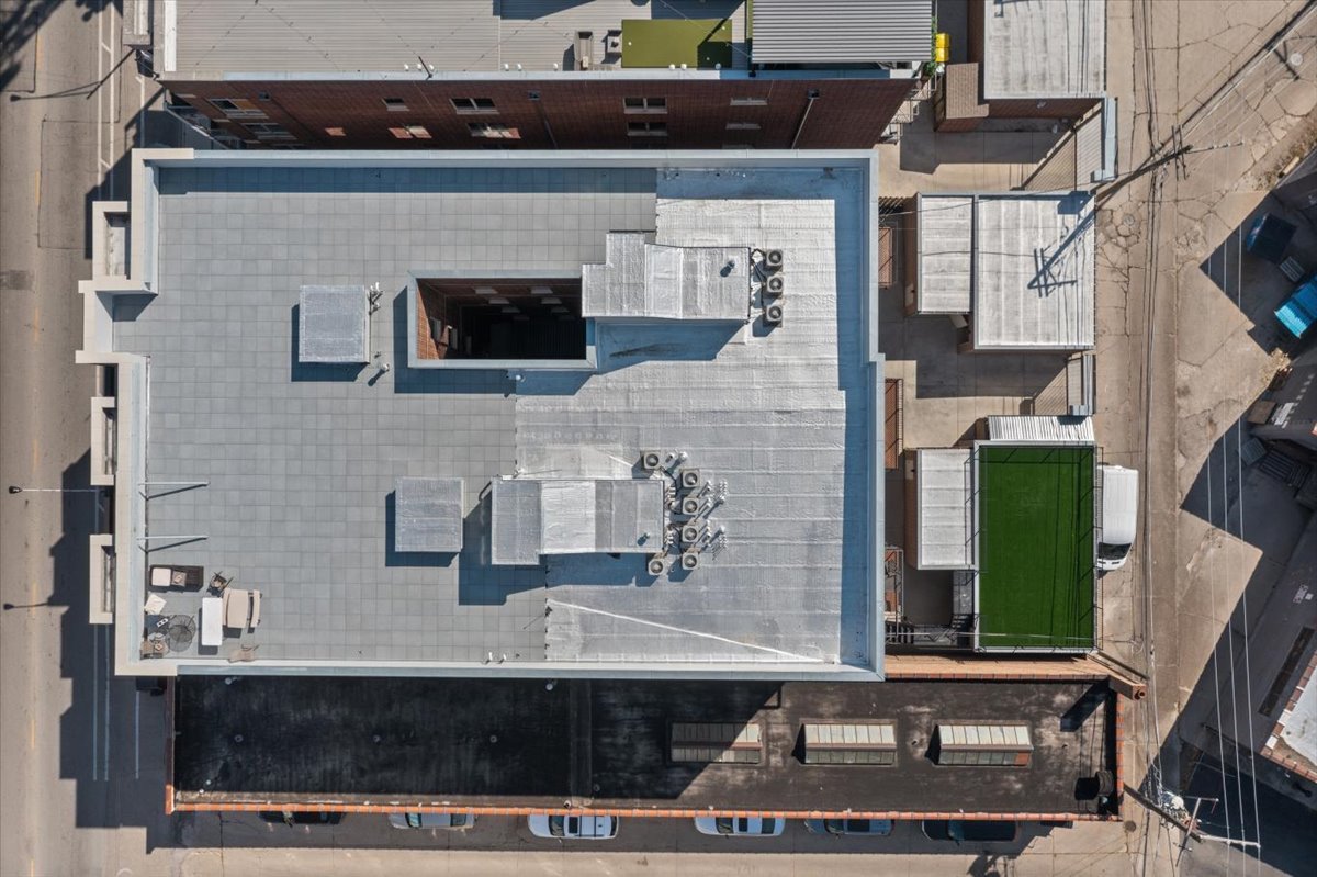 2450 North Clybourn Avenue, Unit 3S Chicago, IL 60614 - Photo 29 of 31