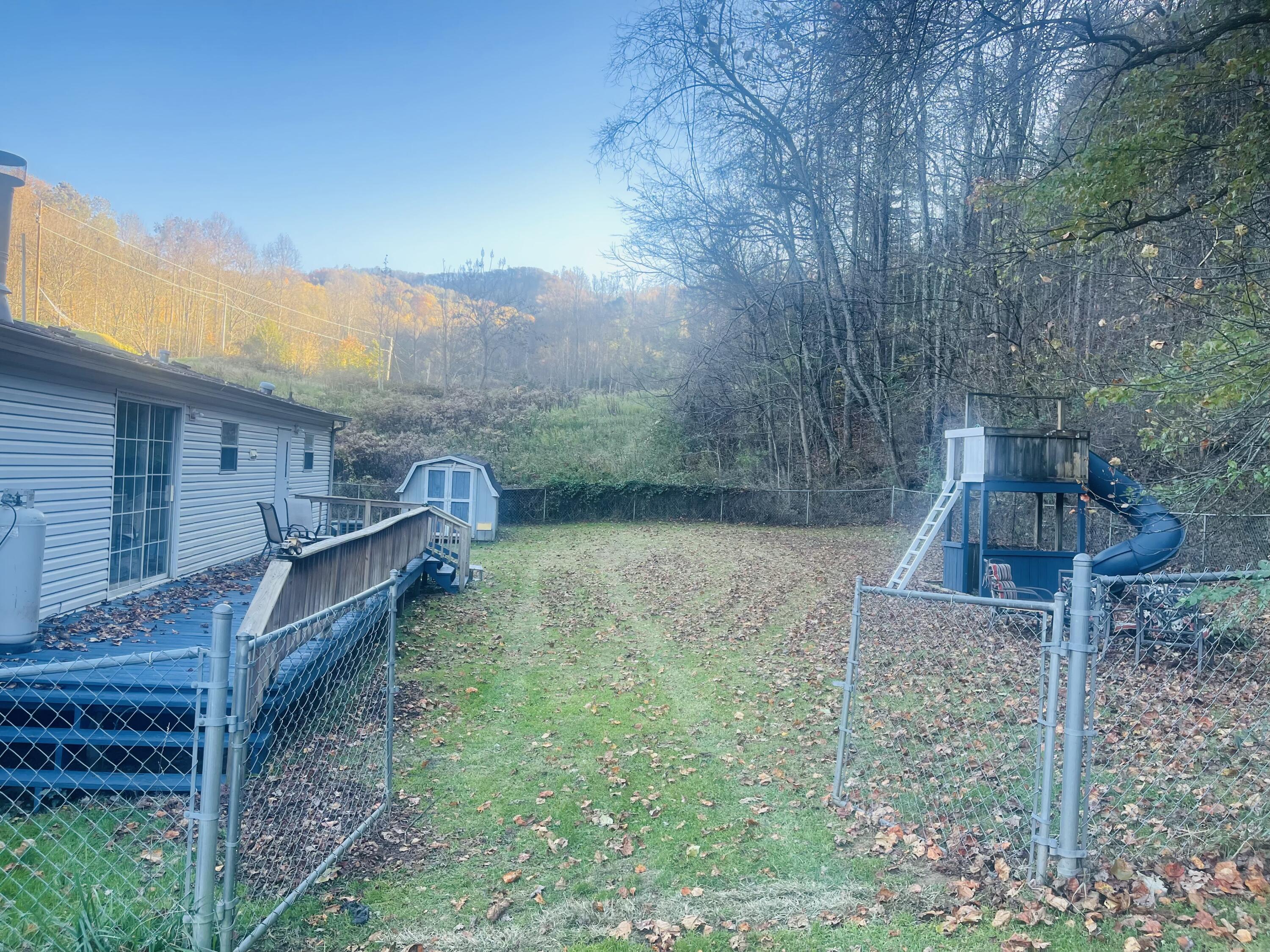 299 Tester Road Johnson City, TN 37601 - Photo 3 of 43 3DA87915-B638-48B0-9079-9EB43E52775D