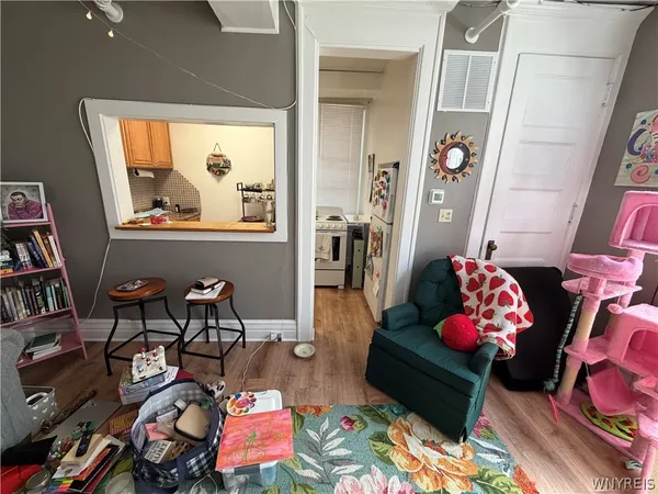$1,100 | 1115 Delaware Avenue, Unit 2B, Buffalo, NY 14209