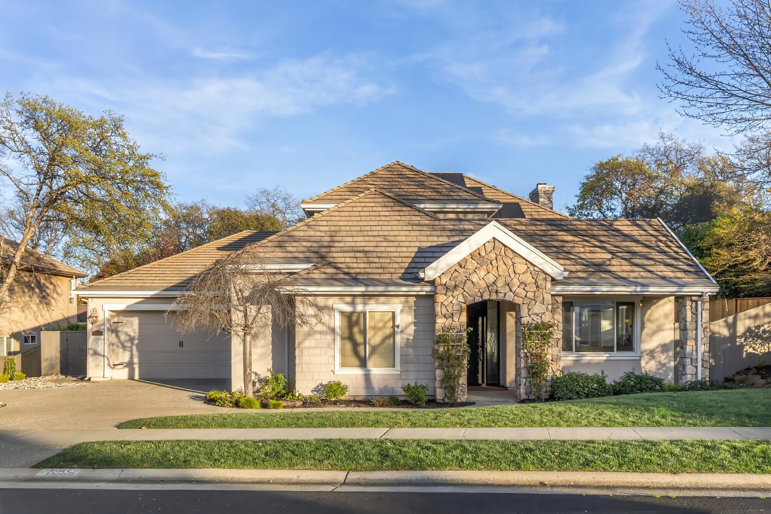 3835 Deer Ridge Lane Auburn, CA 95602 - Photo 5 of 81