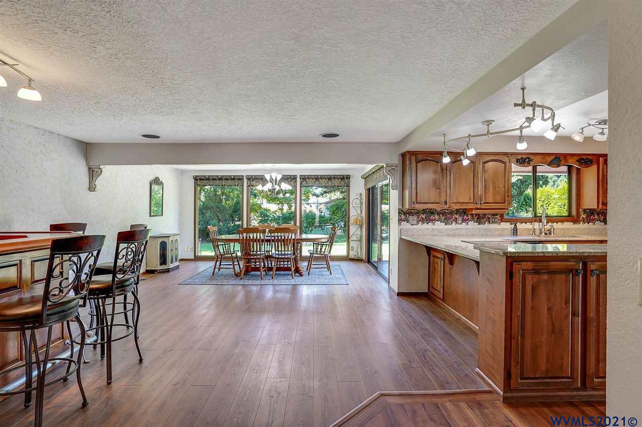 5305 Radell Court Southeast Salem, OR 97317 - Photo 19 of 42