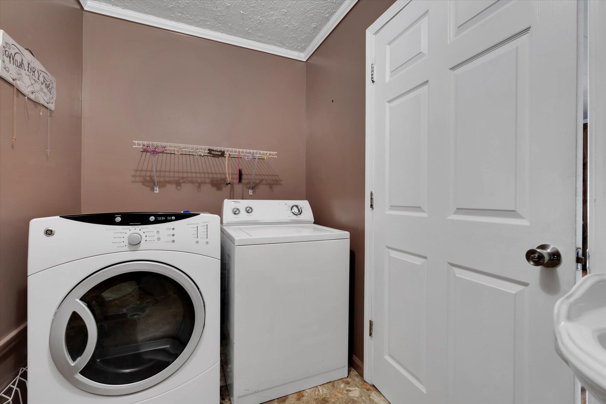 109 Pinewood Avenue Clinton, SC 29325 - Photo 25 of 33 Gallery Image 25