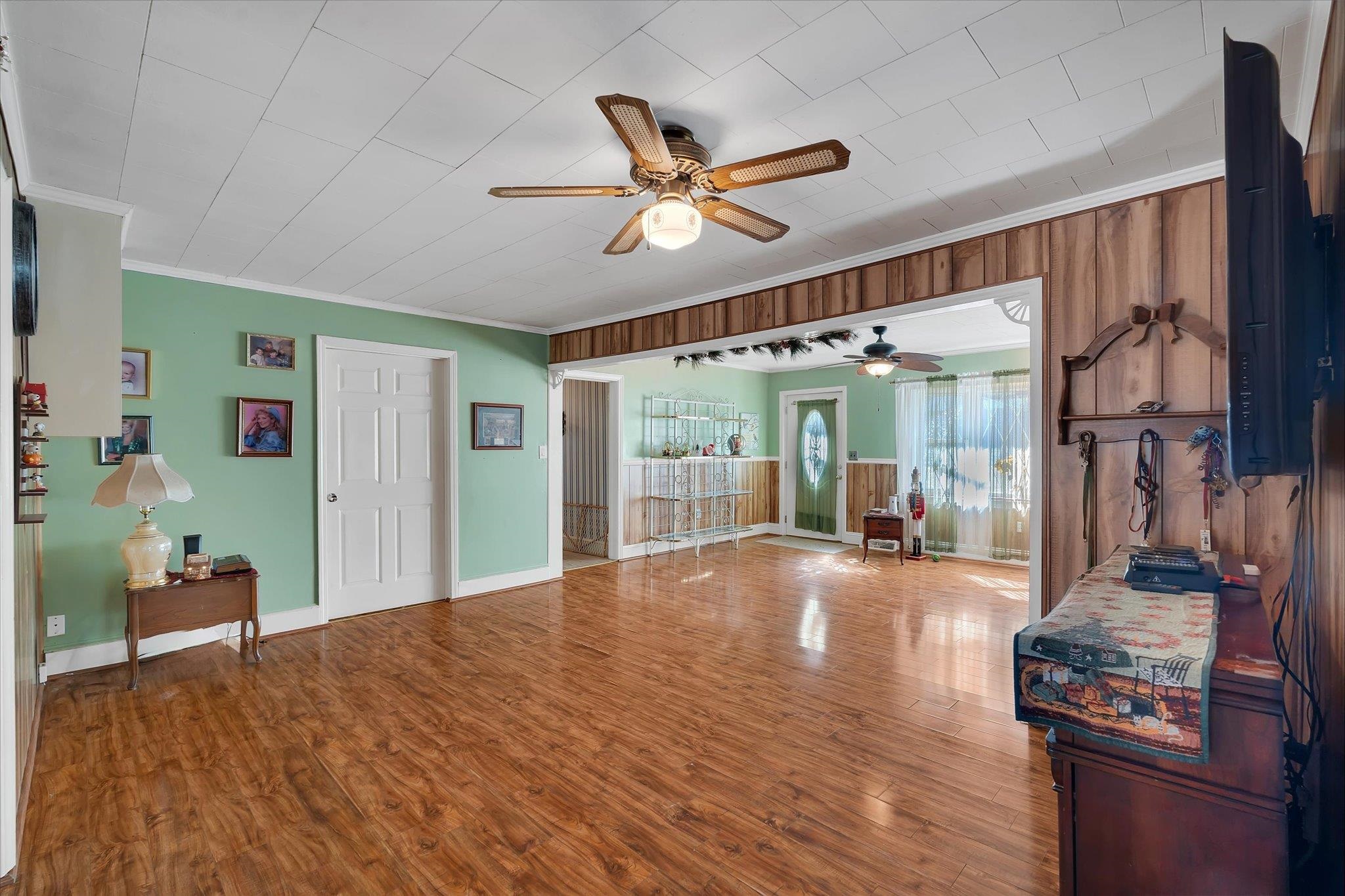 Gallery Image 6
