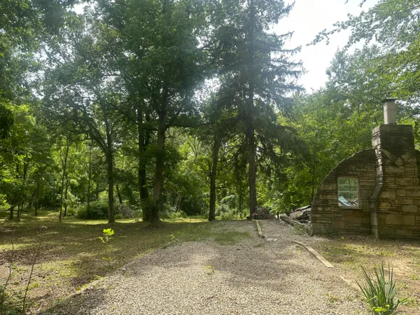 $625,000 | 8040 West Martin Road, Three Oaks, MI 49128