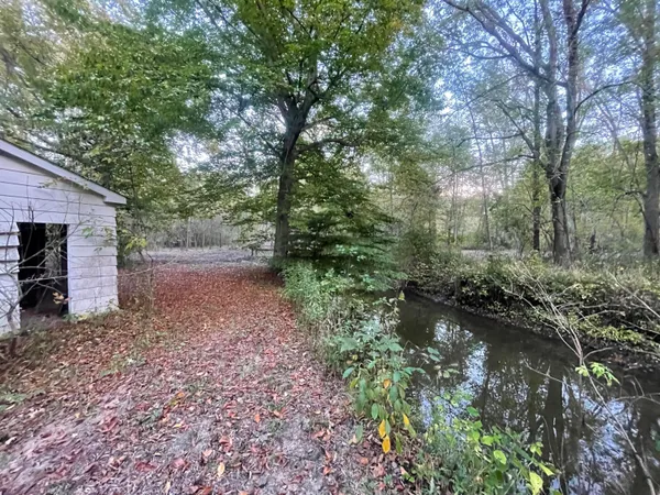 $625,000 | 8040 West Martin Road, Three Oaks, MI 49128