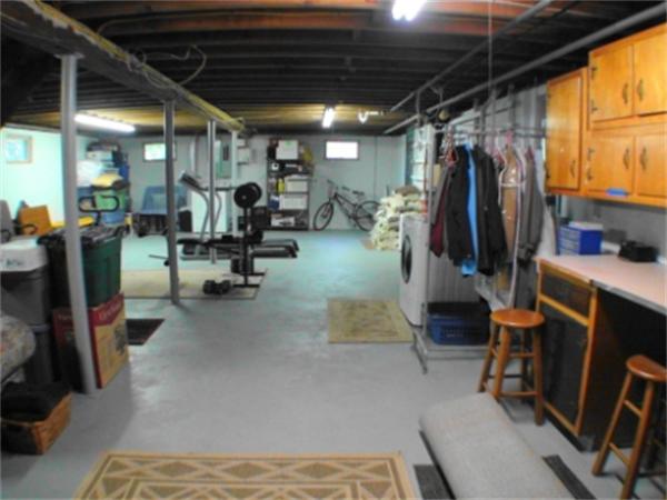 91 Francis Wyman Road Burlington, MA 01803 - Photo 17 of 22 Gallery Image 17