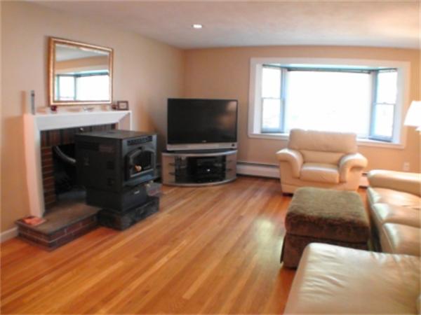 91 Francis Wyman Road Burlington, MA 01803 - Photo 8 of 22 Gallery Image 8
