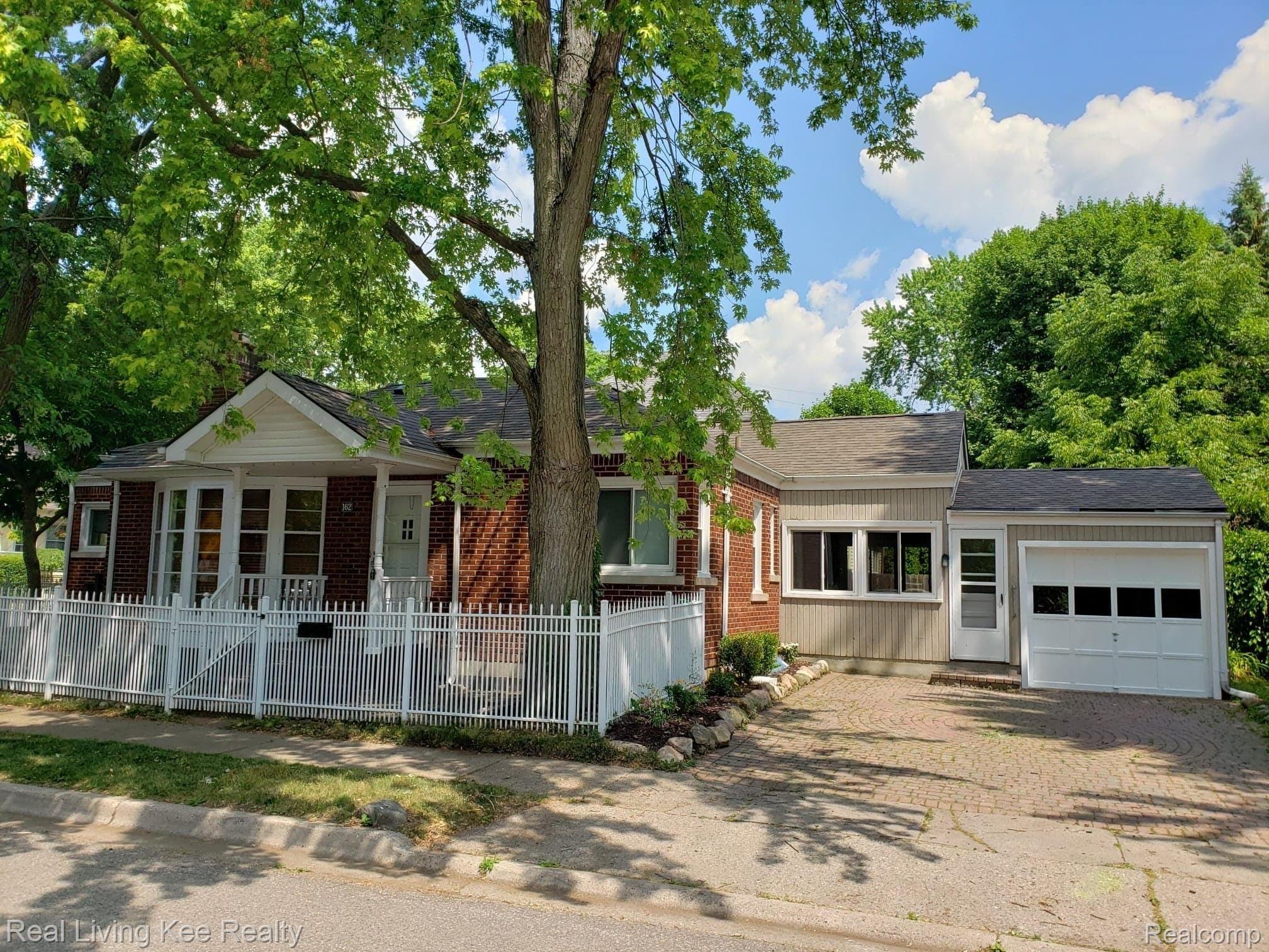 162 West Washington Street Romeo, MI 48065 - Photo 34 of 34 Darryn #24.jpg