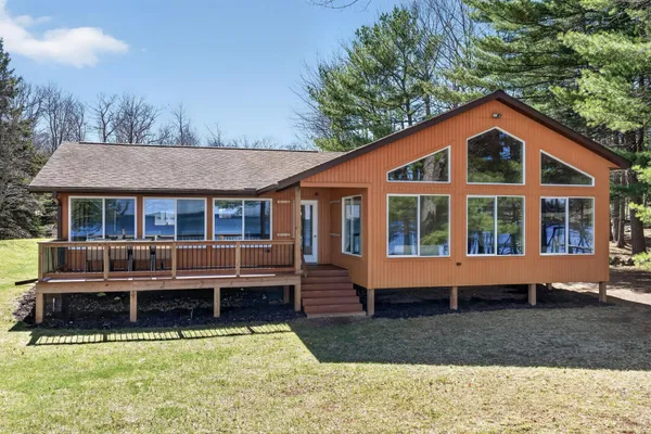 $969,000 | 7902 Stonebay Lane, Hayward, WI 54843