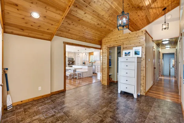 $969,000 | 7902 Stonebay Lane, Hayward, WI 54843