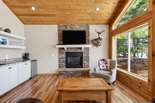 $969,000 | 7902 Stonebay Lane, Hayward, WI 54843