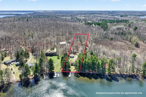$969,000 | 7902 Stonebay Lane, Hayward, WI 54843