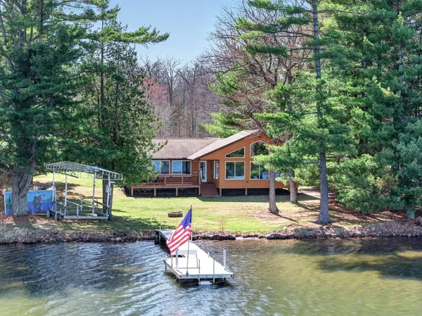 $969,000 | 7902 Stonebay Lane, Hayward, WI 54843