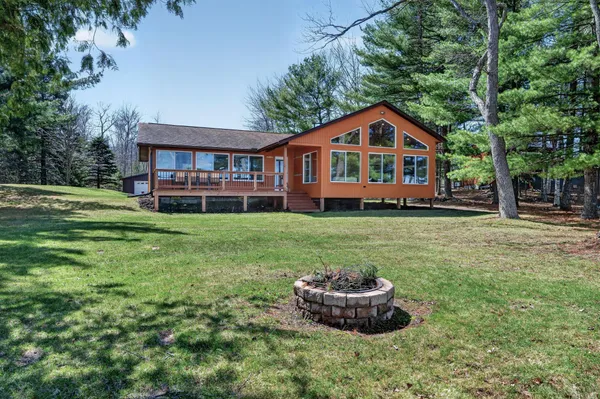 $969,000 | 7902 Stonebay Lane, Hayward, WI 54843