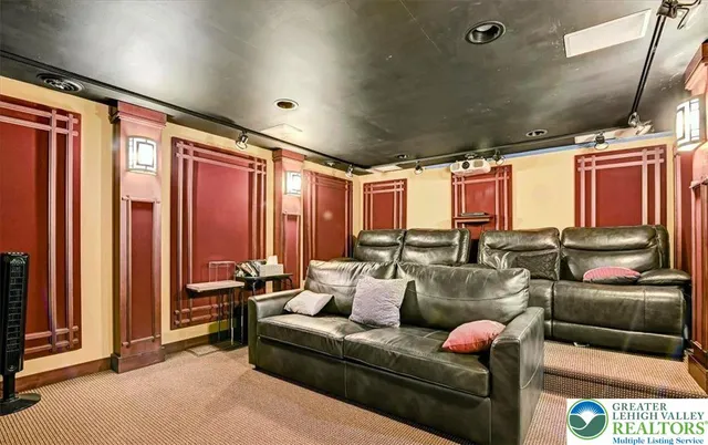 $1,499,900 | 20 Miller Drive, Kutztown, PA 19530