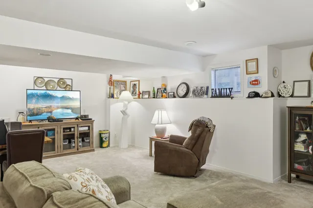 $369,900 | 5672 Ambrosia Terrace, McFarland, WI 53558