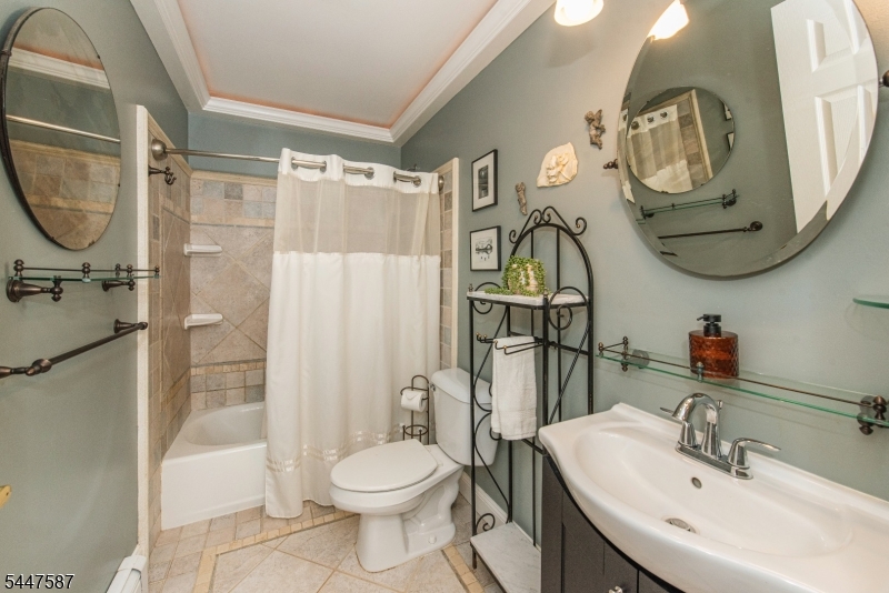 1 Evergreen Road Chester, NJ 07930 - Photo 16 of 43