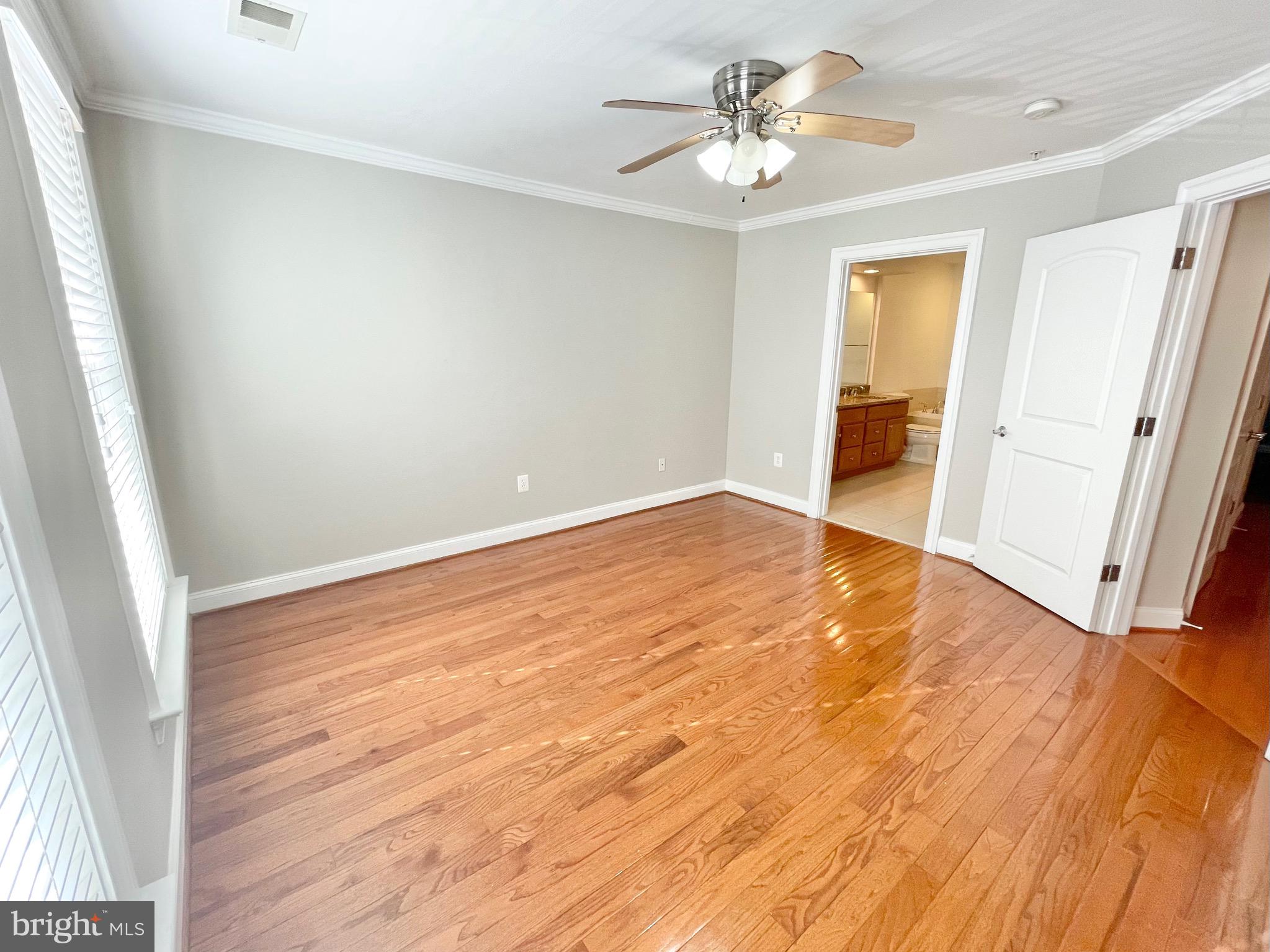 1507 Portner Road Alexandria, VA 22314 - Photo 11 of 35