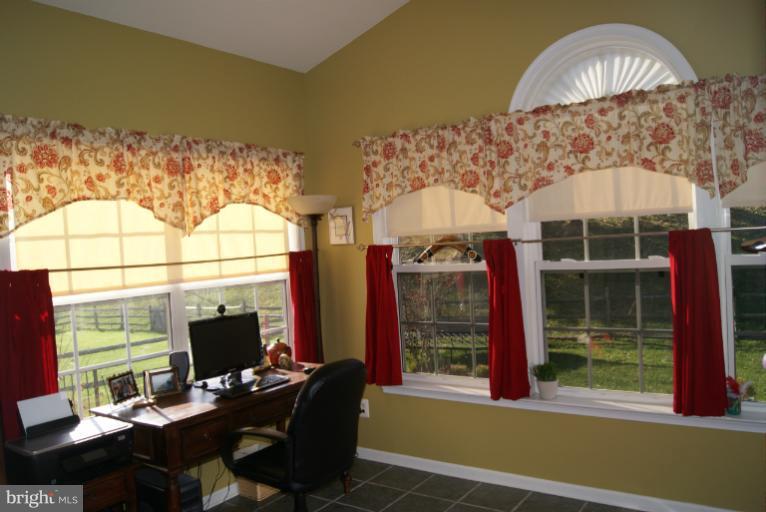 136 West Heather Road Bel Air, MD 21014 - Photo 18 of 30 Interior (General)
