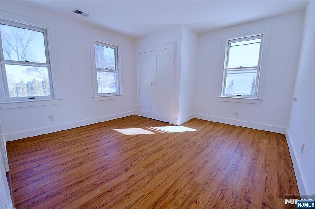 16 Clarke Street Closter, NJ 07624 - Photo 13 of 28