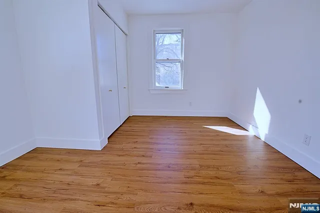 $6,250 | 16 Clarke Street, Closter, NJ 07624