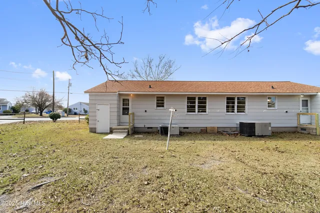 $1,050 | 2270 Onslow Drive, Jacksonville, NC 28540