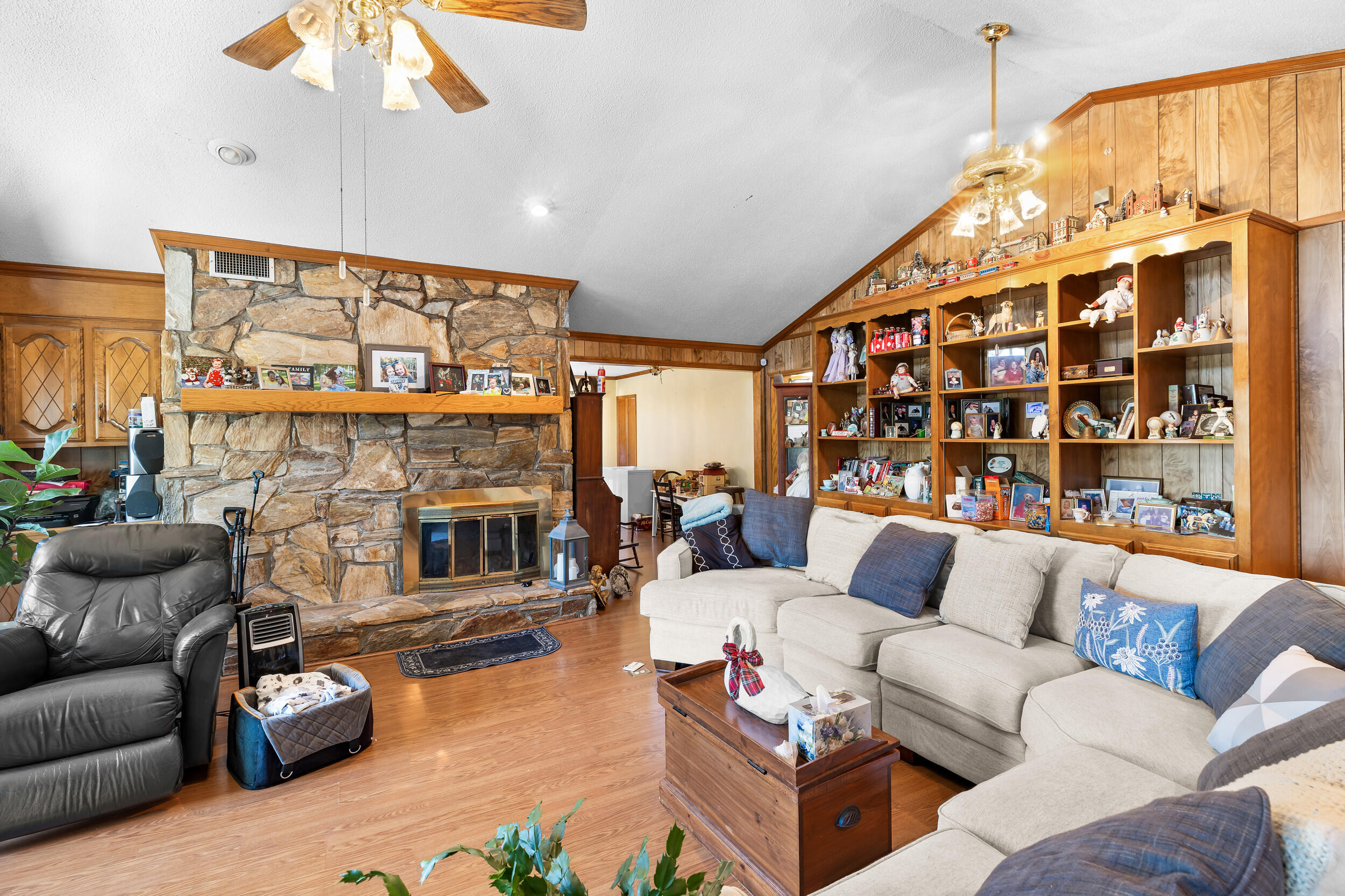 317 Square Circle Road Graniteville, SC 29829 - Photo 10 of 58 2026-03-13_317_square_circle_rd-srm-09