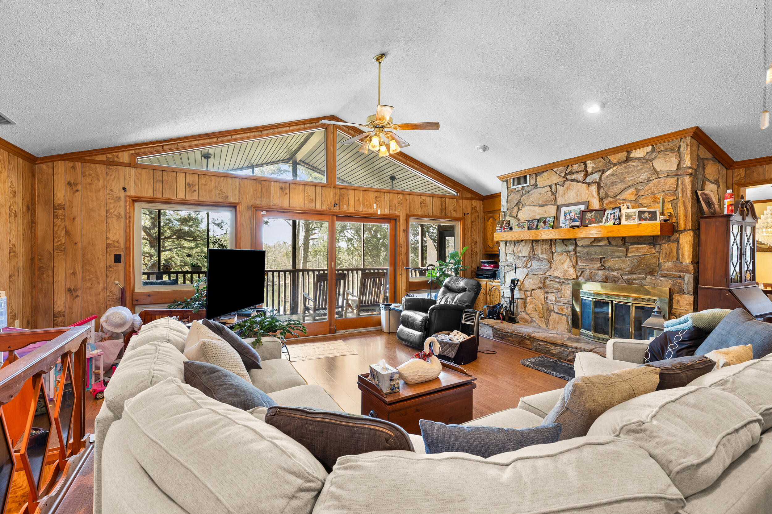 317 Square Circle Road Graniteville, SC 29829 - Photo 7 of 58 2026-03-13_317_square_circle_rd-srm-06