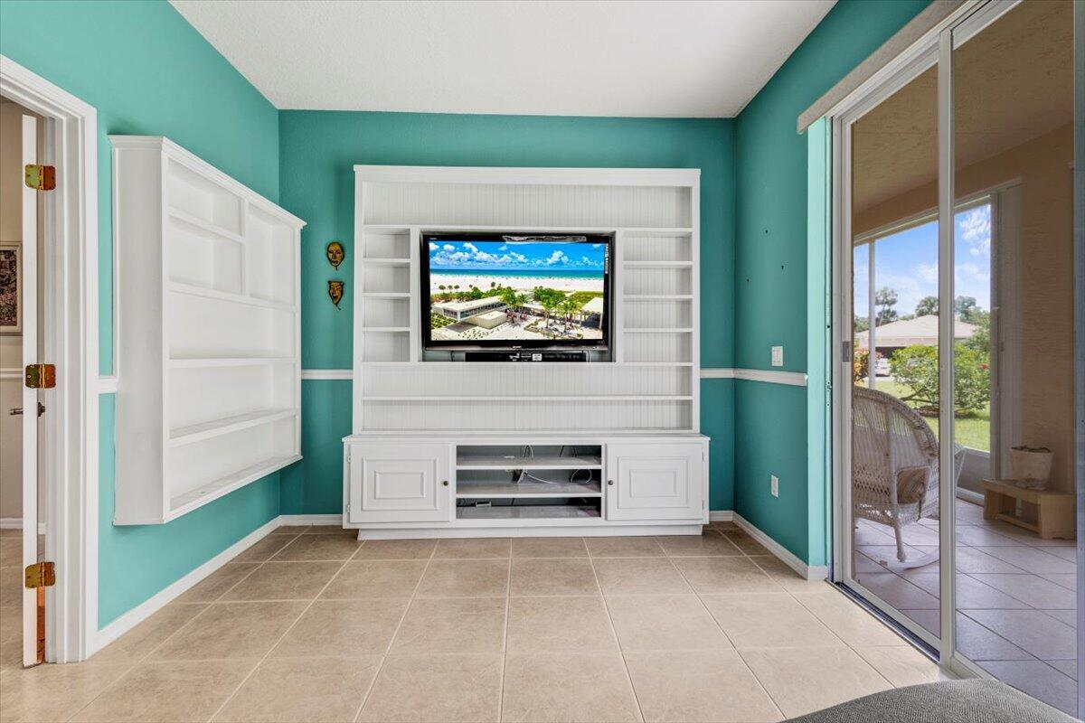 209 Southwest Maclay Way Port St. Lucie, FL 34986 - Photo 10 of 42 209 SW Maclay Way